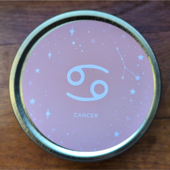 NWT Cancer Rosewater and Violet‎ Scented Zodiac Candle - Picture 7 of 7